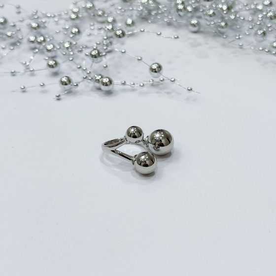 Серебряное кольцо без камней