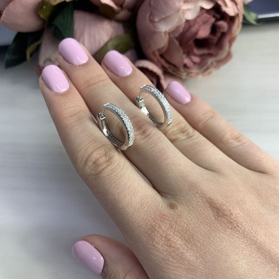 Серебряные серьги с фианитами