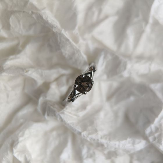 Серебряное кольцо с раухтопазом (дымчатым кварцем) 0.842ct