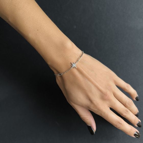 Серебряный браслет с фианитами Серебряный браслет с фианитами