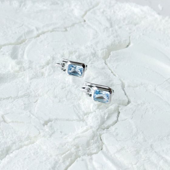 Серебряные серьги с топазом 3.683ct