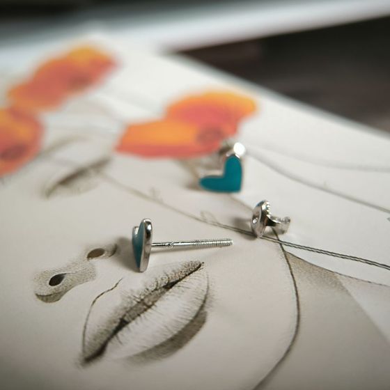 Серебряные серьги с емаллю