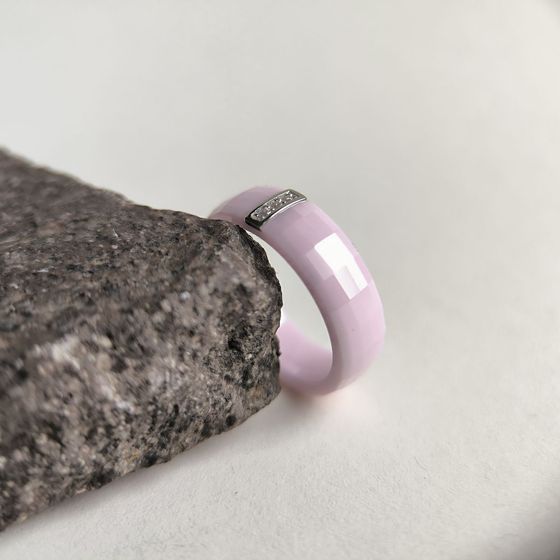 Серебряное кольцо с керамикой