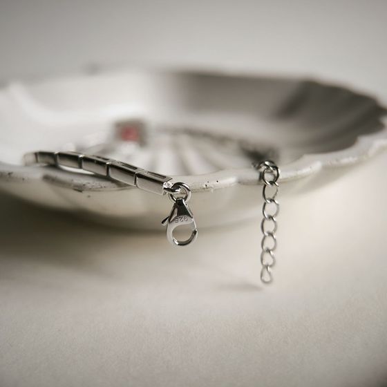 Серебряный браслет с гранатом 1.765ct