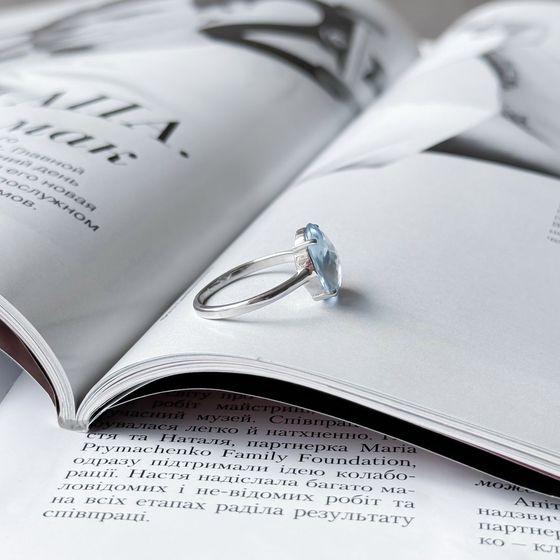 Серебряное кольцо с топазом 5.358ct