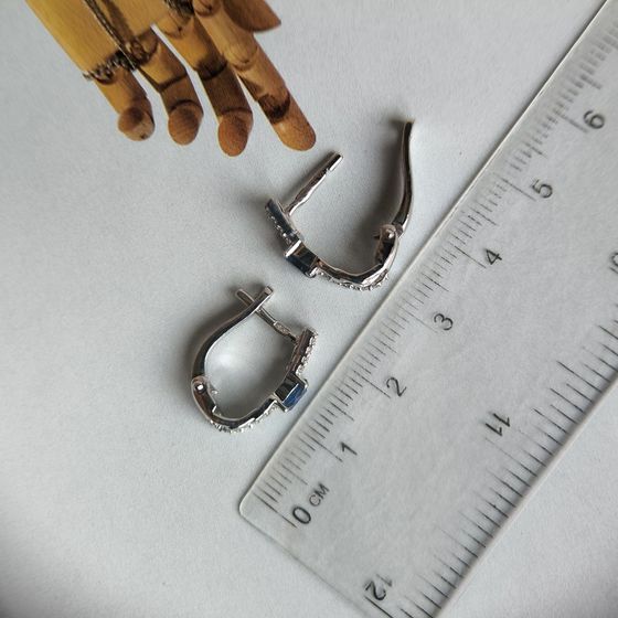 Серебряные серьги с сапфиром nano 0.638ct