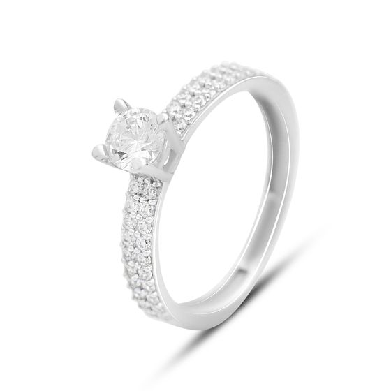 Золотое кольцо с фианитами 0.6ct