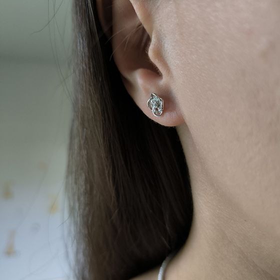 Серебряные серьги с фианитами