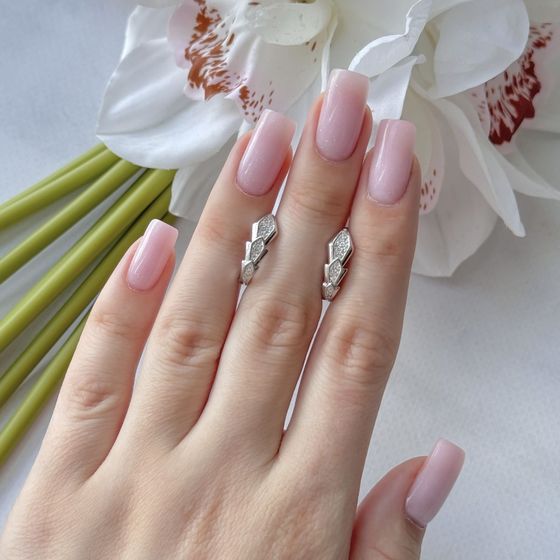 Серебряные серьги с фианитами