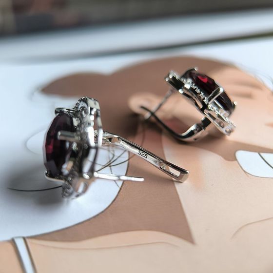 Серебряные серьги с гранатом nano 9.683ct, фианитами