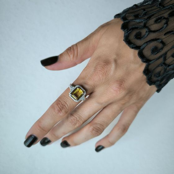 Серебряное кольцо с цитрином nano