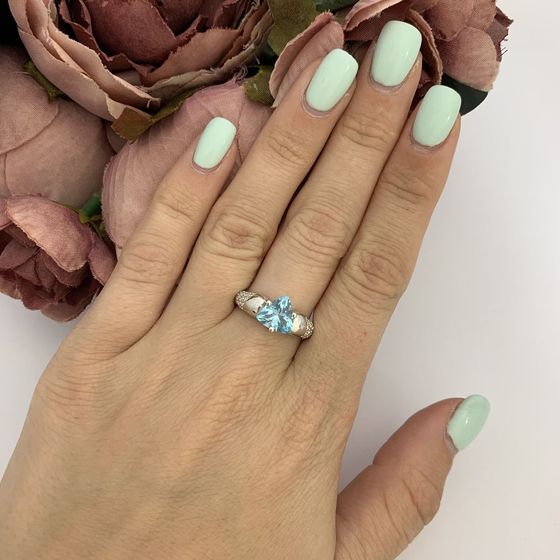 Серебряное кольцо с топазом 1.993ct