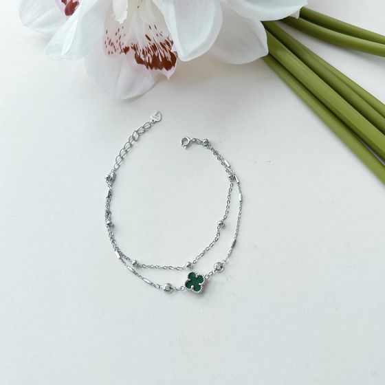 Серебряный браслет с малахитом