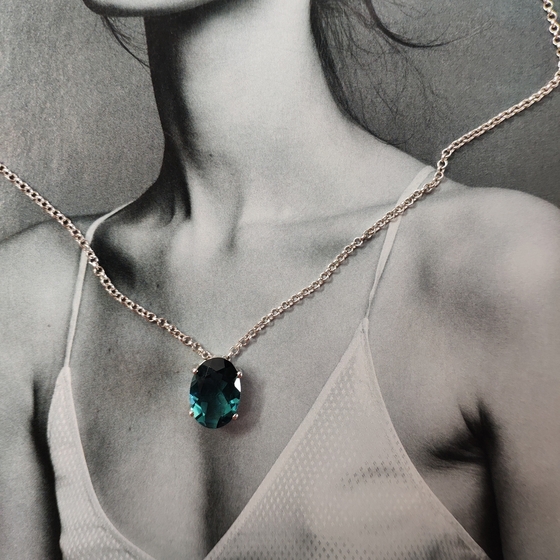Серебряное колье с топазом Лондон Блю 4.66ct