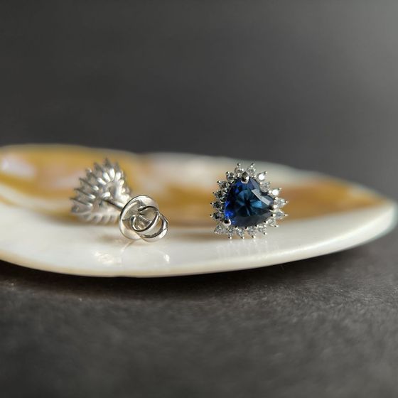 Серебряные серьги с сапфиром nano 1.698ct