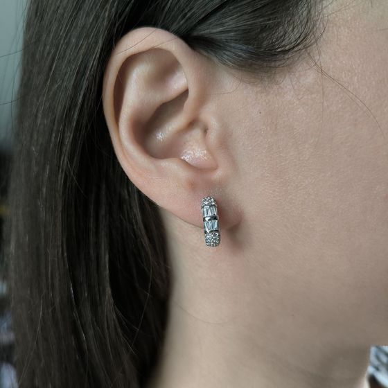 Серебряные серьги с фианитами
