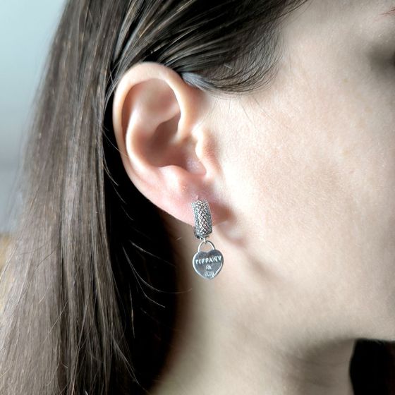 Серебряные серьги с фианитами