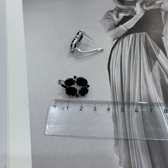 Серебряные серьги с сапфиром 16.668ct