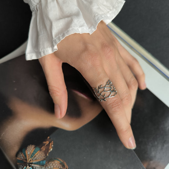 Серебряное кольцо без камней