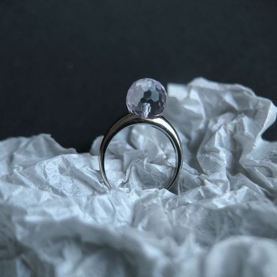 Серебряное кольцо с фианитами Серебряное кольцо с фианитами