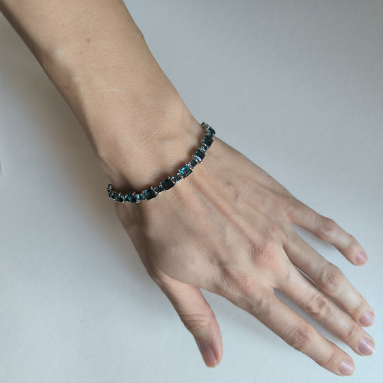 Серебряный браслет с топазом Лондон Блю 10.246ct