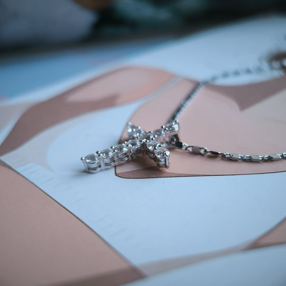 Серебряная подвеска с фианитами