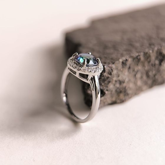 Серебряное кольцо с мистик топазом 2.354ct