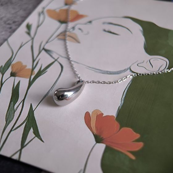 Серебряное колье без камней Серебряное колье без камней