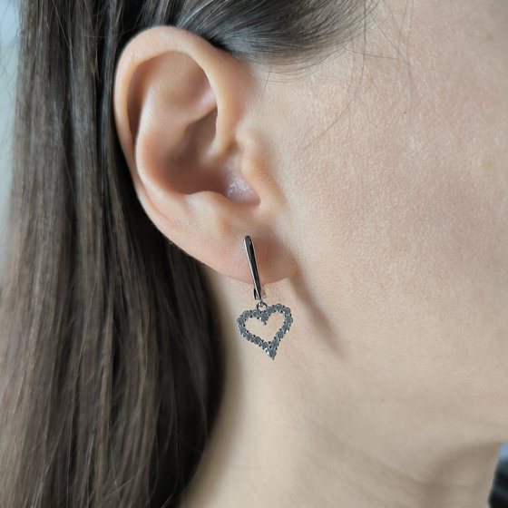 Серебряные серьги с фианитами