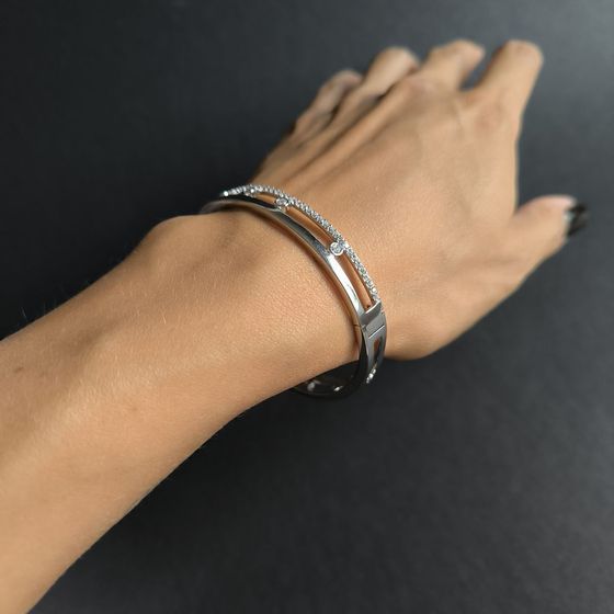 Серебряный браслет с фианитами Серебряный браслет с фианитами