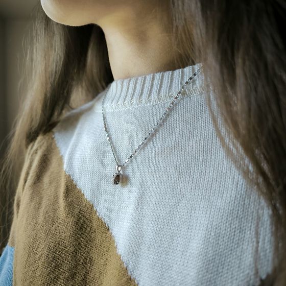 Серебряная подвеска с раухтопазом (дымчатым кварцем) 1.862ct, фианитами