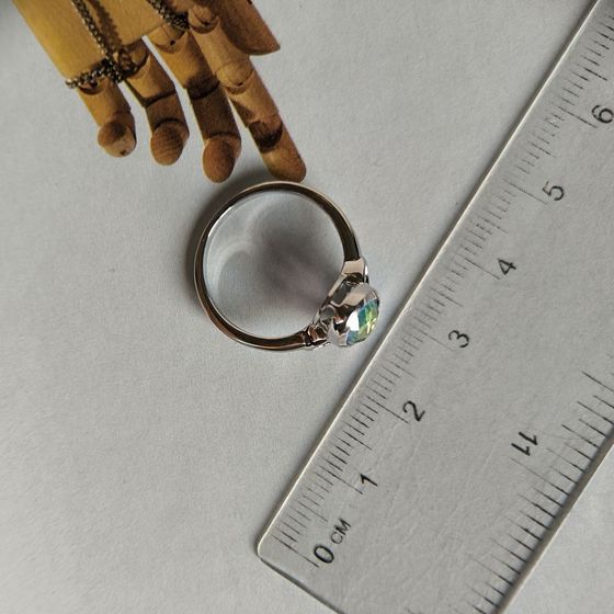 Серебряное кольцо с мистик топазом 0.85ct
