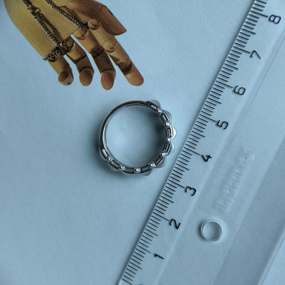 Серебряное кольцо без камней