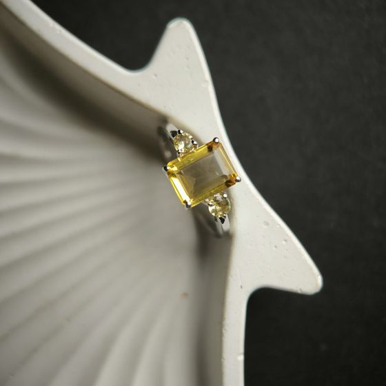 Серебряное кольцо с цитрином nano 1.883ct