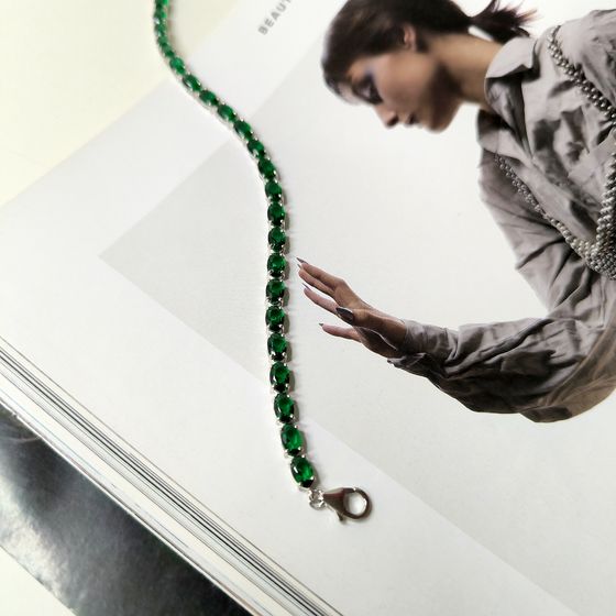 Серебряный браслет с изумрудом nano