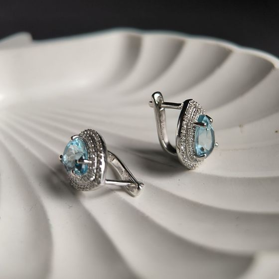 Серебряные серьги с топазом 5.607ct, фианитами