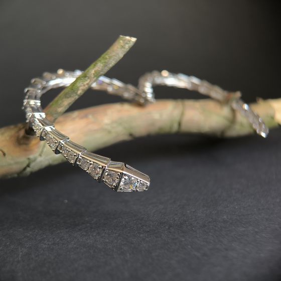 Серебряный браслет с фианитами