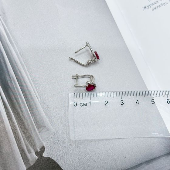 Серебряные серьги с рубином 2.285ct