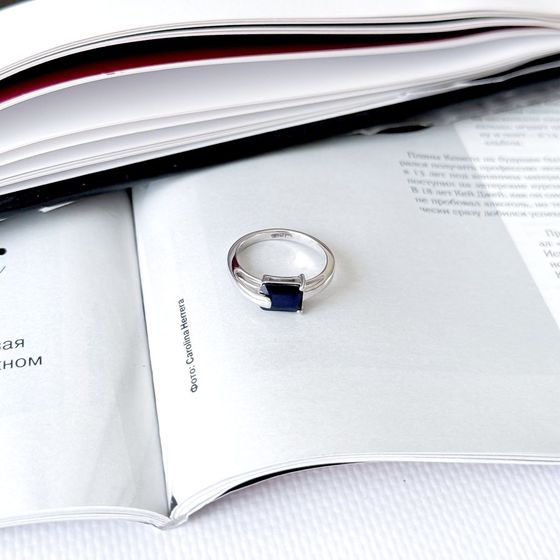 Серебряное кольцо с сапфиром 1.7ct