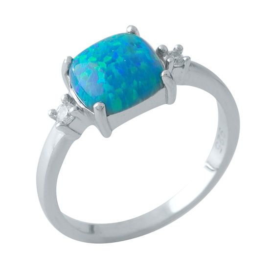 Серебряное кольцо с опалом