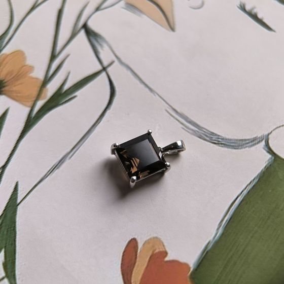 Серебряная подвеска с раухтопазом (дымчатым кварцем) 2.625ct