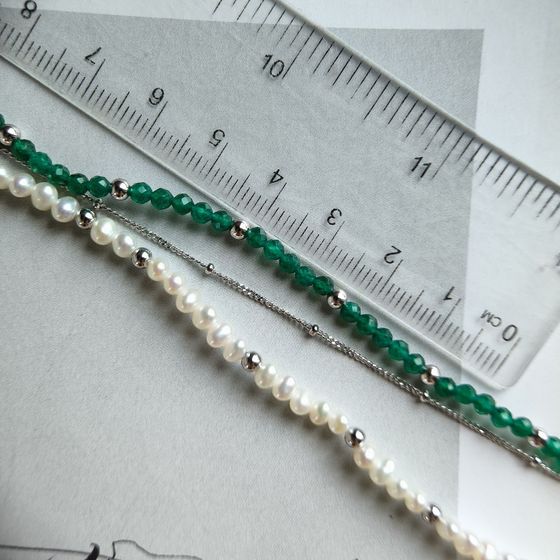 Серебряный браслет с жемчугом барочным, зеленим жадеїдом