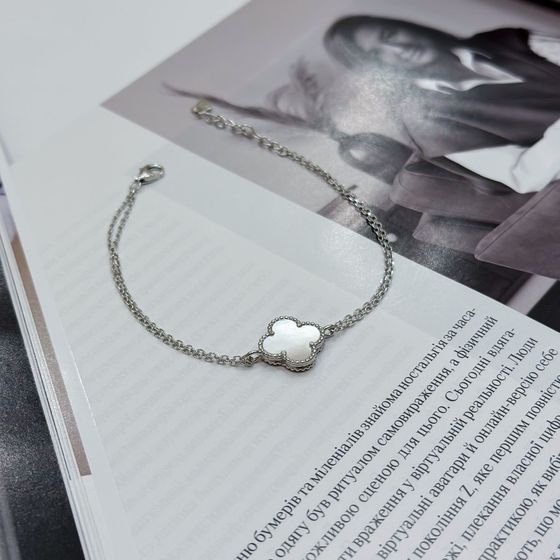 Серебряный браслет с ониксом, перламутром