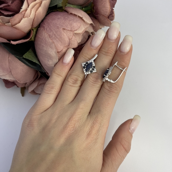 Серебряные серьги с сапфиром 4ct Серебряные серьги с сапфиром 4ct