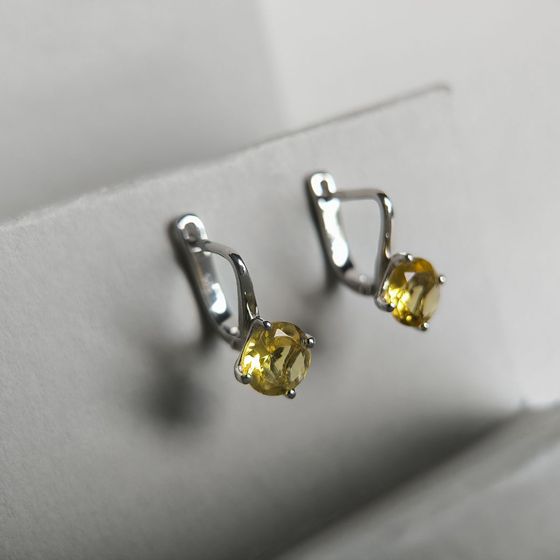 Серебряные серьги с цитрином nano