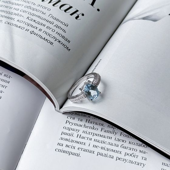 Серебряное кольцо с топазом 3.11ct