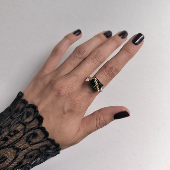 Серебряное кольцо с изумрудом nano 2.877ct