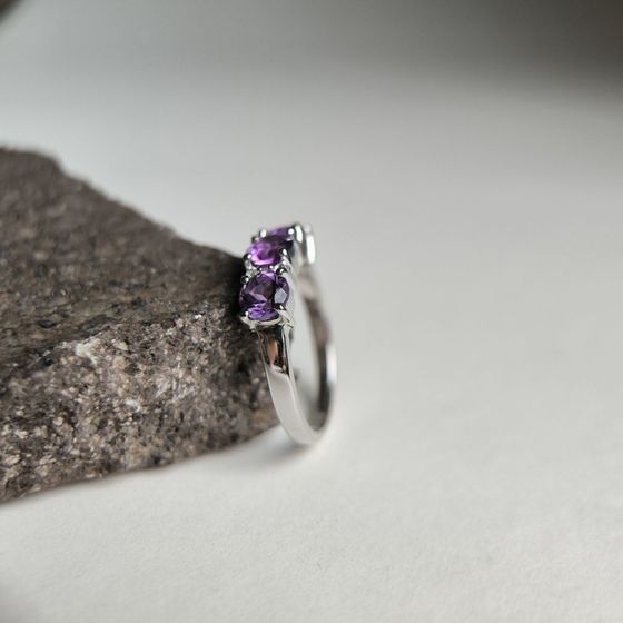 Серебряное кольцо с аметистом 1.495ct