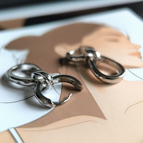 Серебряные серьги с фианитами Серебряные серьги с фианитами