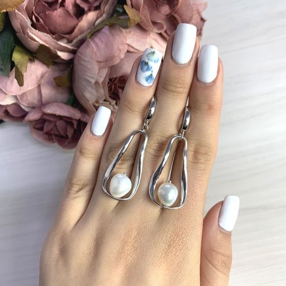Серебряные серьги с жемчугом барочным